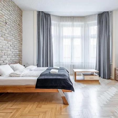 Central Luxury With Ac Apartment Budapest