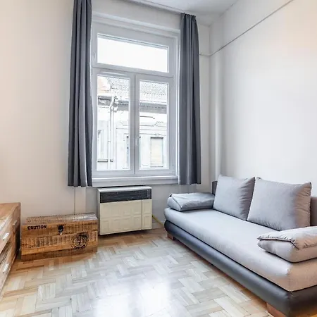 Apartment Central Luxury With Ac